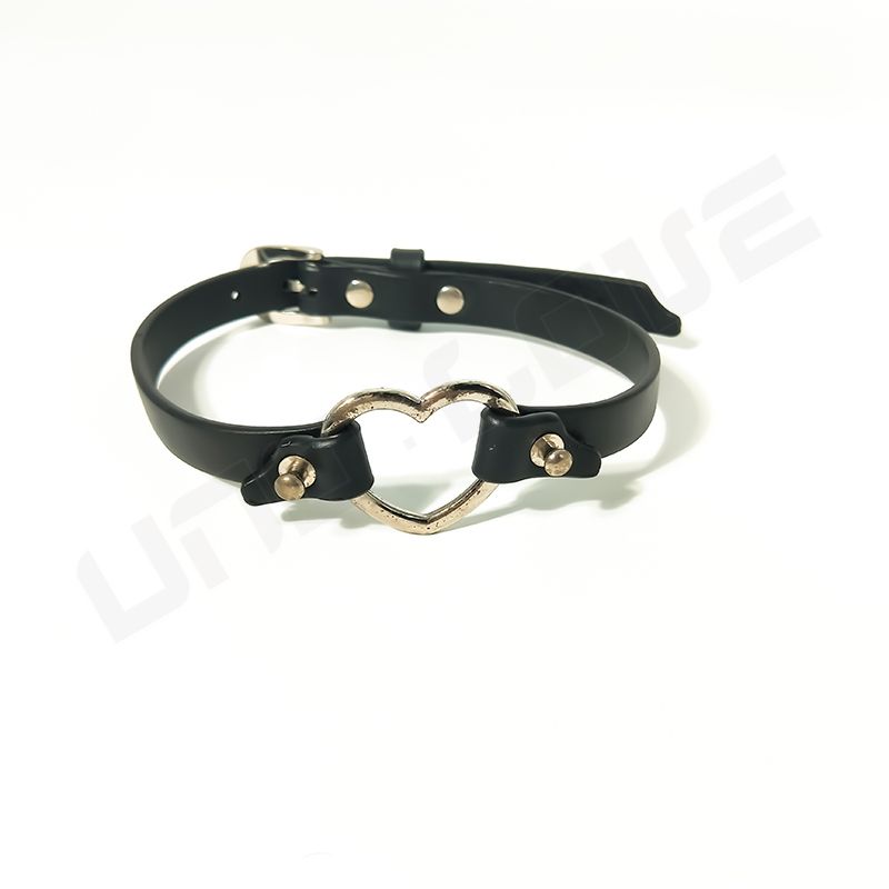 New Sm Products Heart Shape Cosplay Gothic Style Leather Neck Collar Sex Collar For Women Leg Rings BDSM